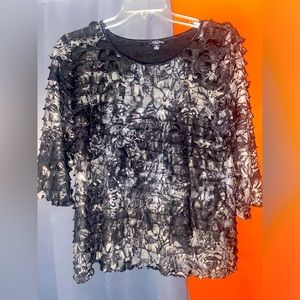 Floral Ruffle blouse